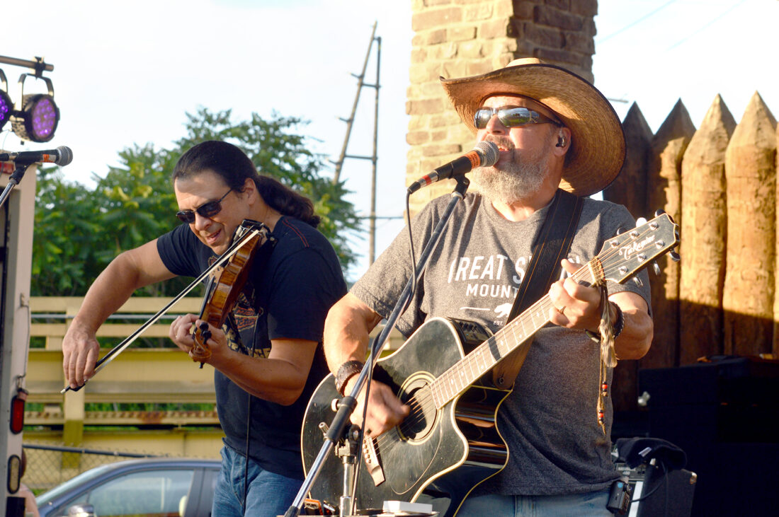 Rockin’ out at the Steubenville Summer Concert Series News, Sports